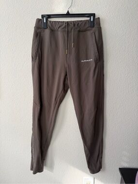 Alphalete LDB More Elements Performance Joggers